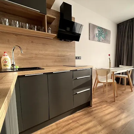 Lejlighed Apartment, - Free Parking *
