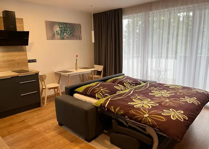 Na Slnecnych Jazerach V Senci Daire Senec