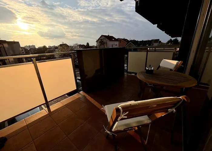 Daire Na Slnecnych Jazerach V Senci